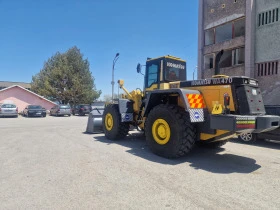 Челен товарач Komatsu WA470, снимка 1