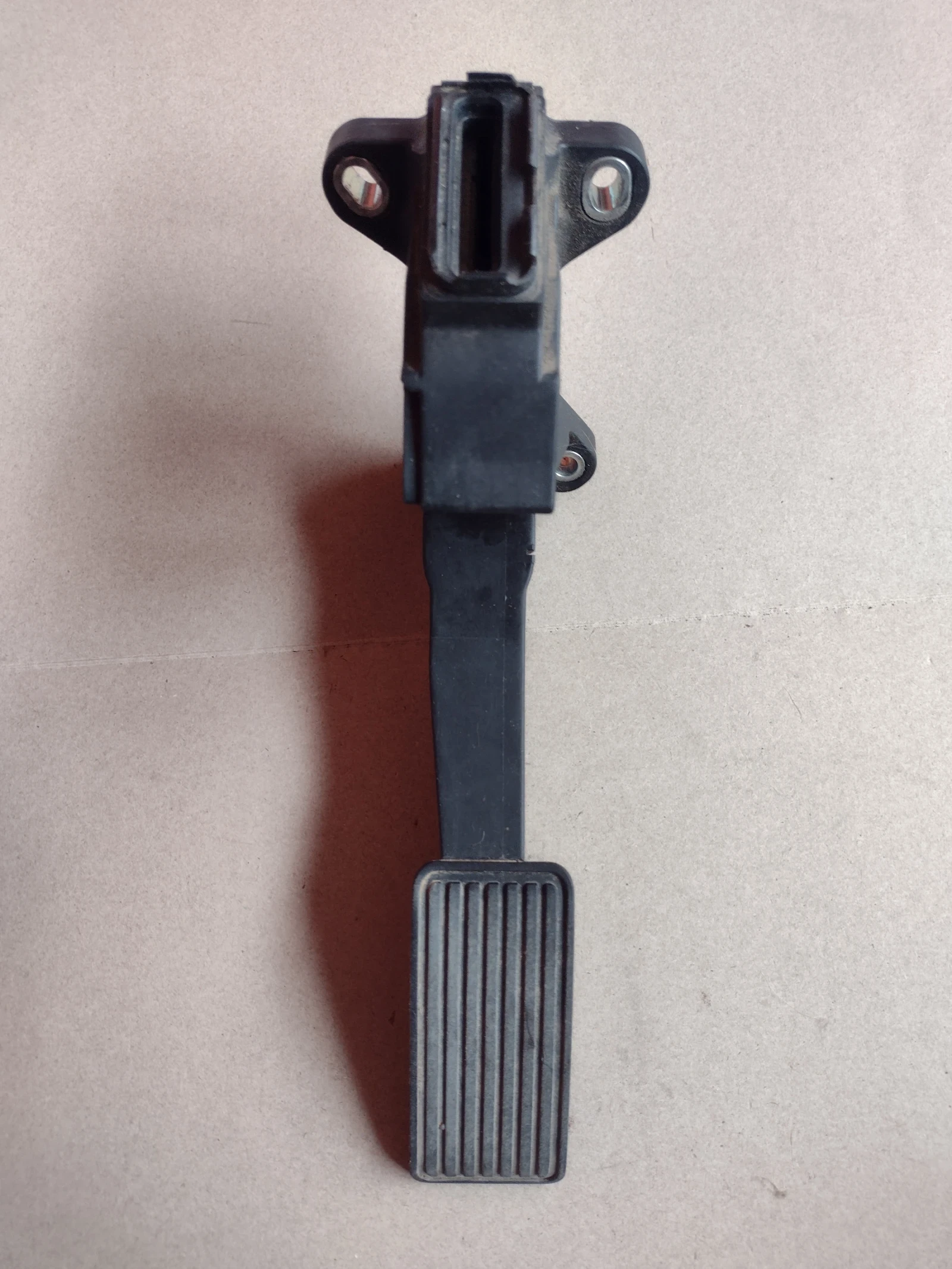 78110-0H010 ����� ��� PEUGEOT 107, TOYOTA AYGO  781100H010 | Mobile.bg � ����������� 3