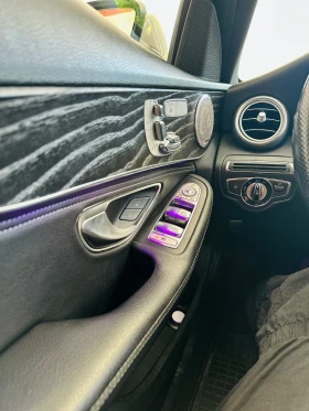 Mercedes-Benz C 300 4MATIC 7G+ PANO AMG PACK, снимка 10