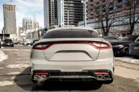 Kia Stinger 2019/3.3T/HUD/4X4/98200KM/ЛЮК/CARFAX, снимка 4