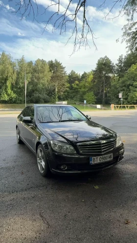 Mercedes-Benz 220, снимка 4