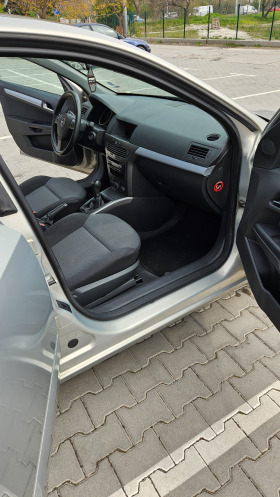 Opel Astra 1.6 16v, снимка 10