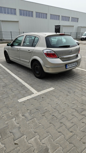 Opel Astra 1.6 16v, снимка 5 - Автомобили и джипове - 45834883