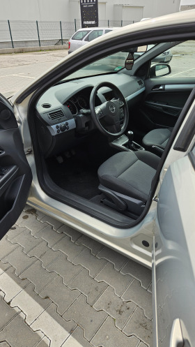 Opel Astra 1.6 16v, снимка 8