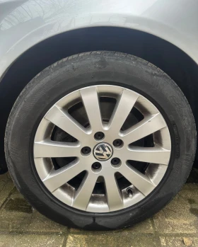 VW Passat - 4500 € / 8801.24 лв. - 72625649 10