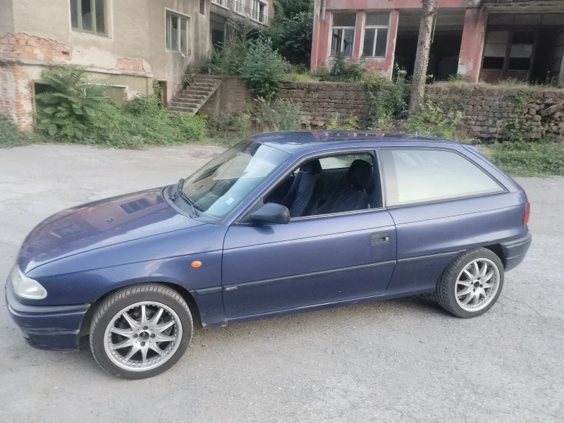 Opel Astra C18XEL, снимка 3 - Автомобили и джипове - 47541397