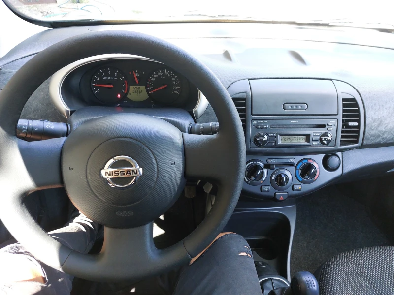 Nissan Micra Бензин Климатик, снимка 11 - Автомобили и джипове - 47217587