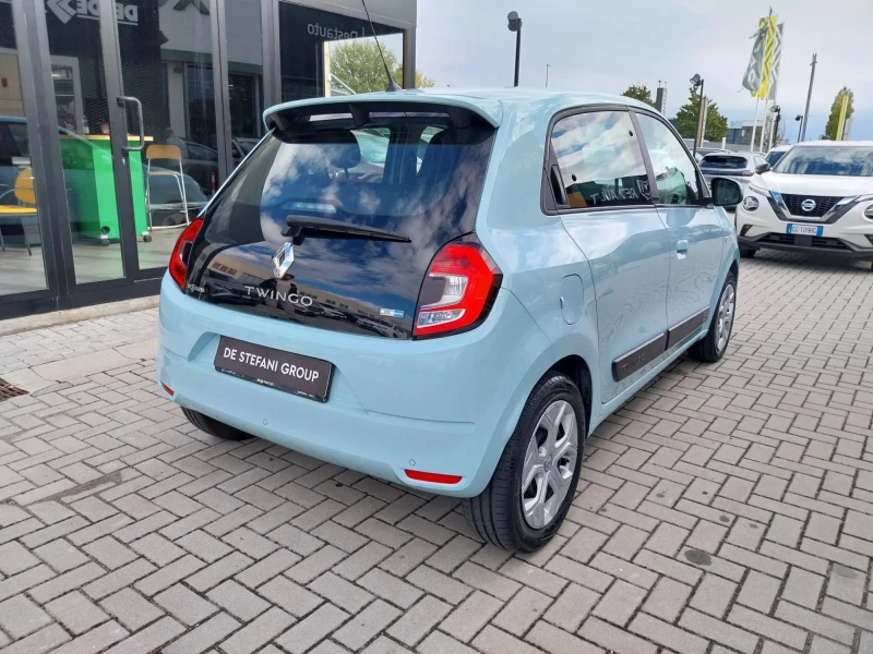 Renault Twingo, снимка 3 - Автомобили и джипове - 47501258