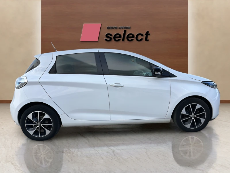 Renault Zoe 41 kwh, снимка 13 - Автомобили и джипове - 49442447