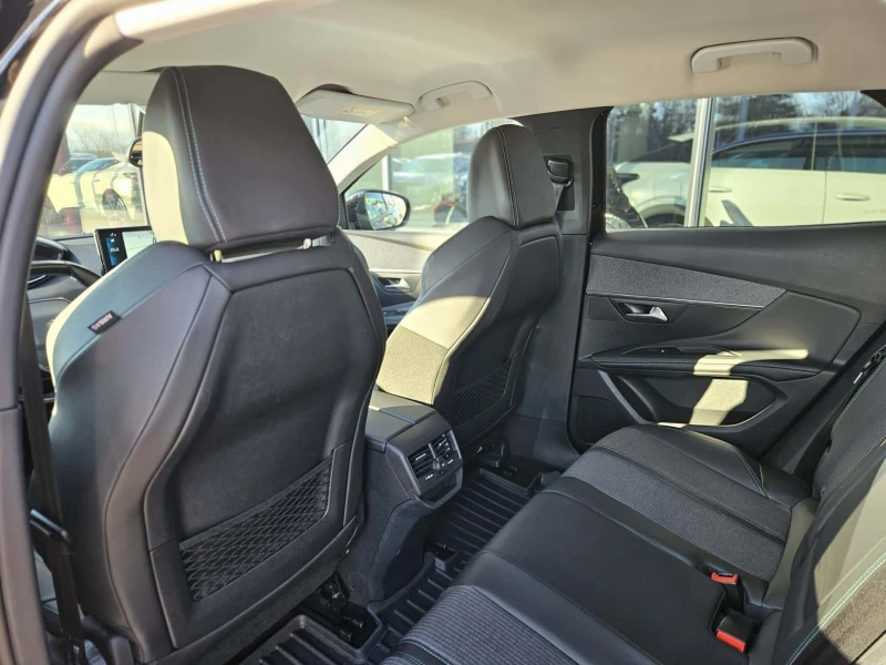 Peugeot 3008 1.5, снимка 7 - Автомобили и джипове - 53136194