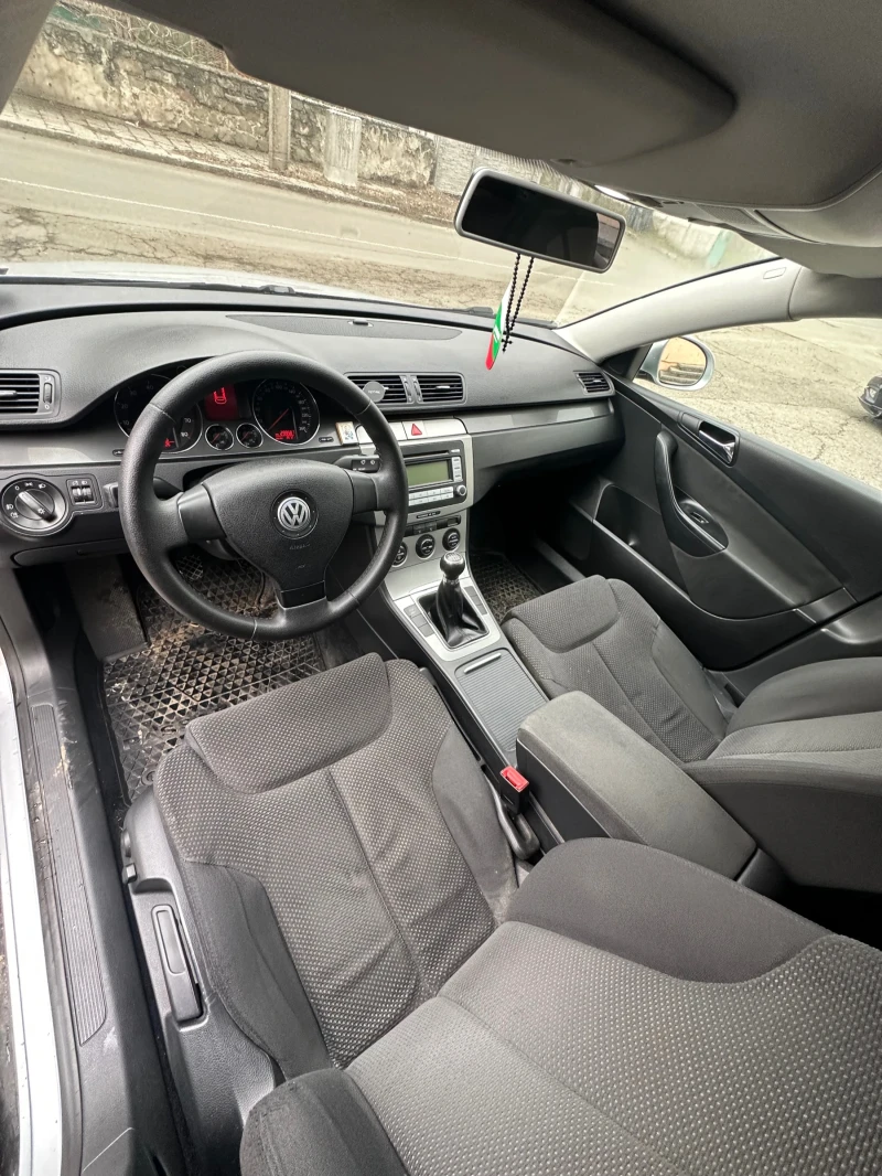 VW Passat, снимка 5 - Автомобили и джипове - 53403209