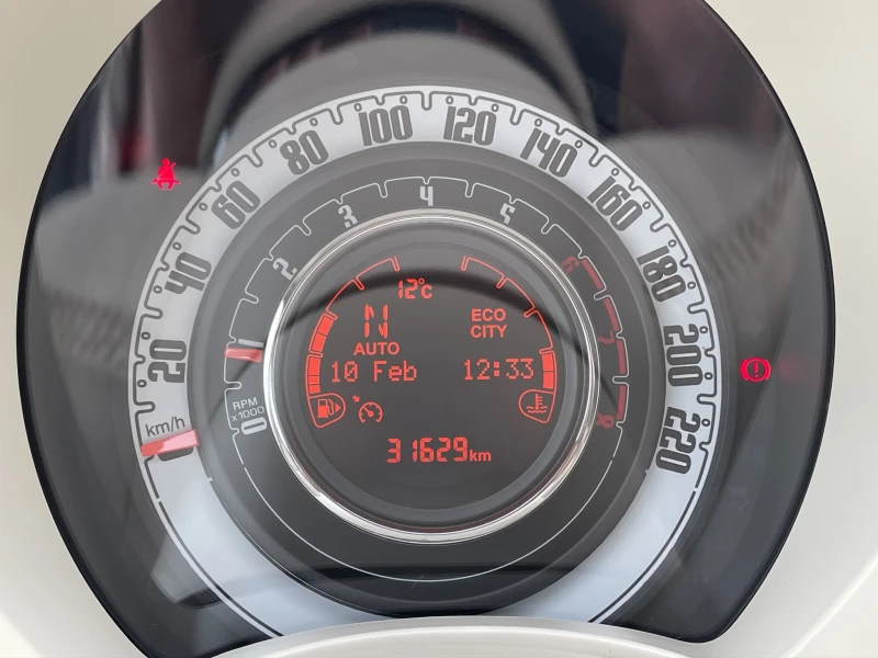Fiat 500 Lounge 1.2 69 hp AT , снимка 11 - Автомобили и джипове - 53438863