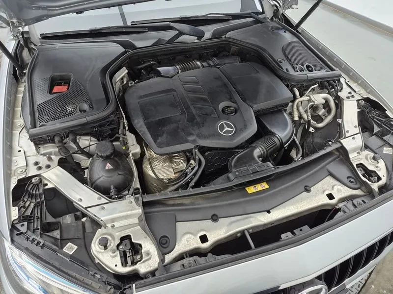 Mercedes-Benz E 220 4MATIC - САМО 30% АВАНС, снимка 6 - Автомобили и джипове - 55429296