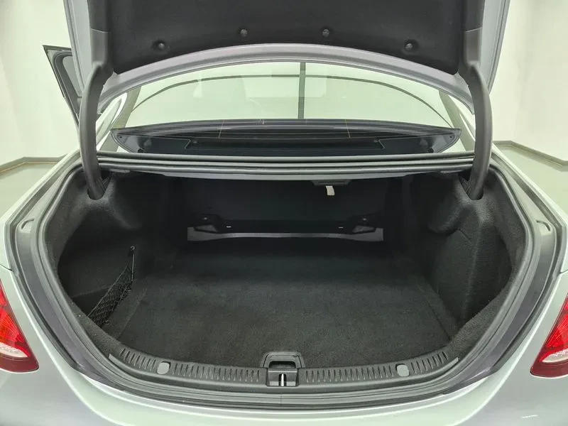 Mercedes-Benz E 220 4MATIC - САМО 30% АВАНС, снимка 15 - Автомобили и джипове - 55429296