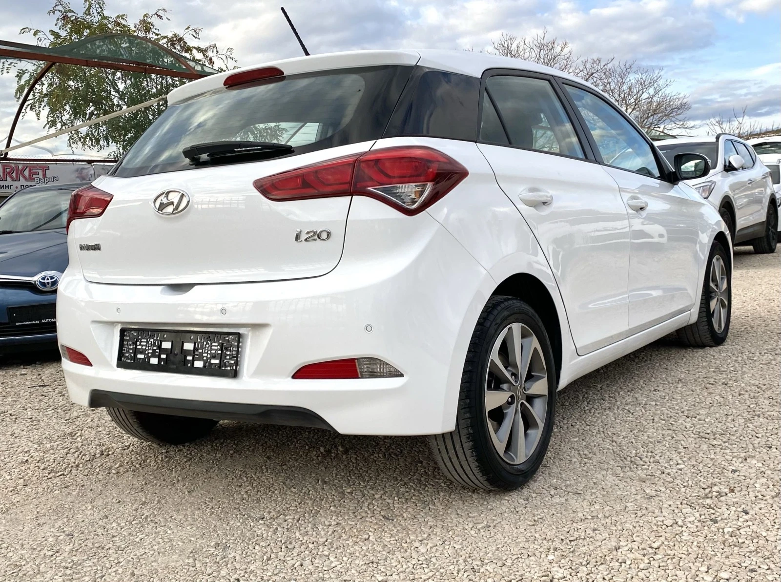 Hyundai I20 CRDI 75HP FACE LIFT - изображение 6