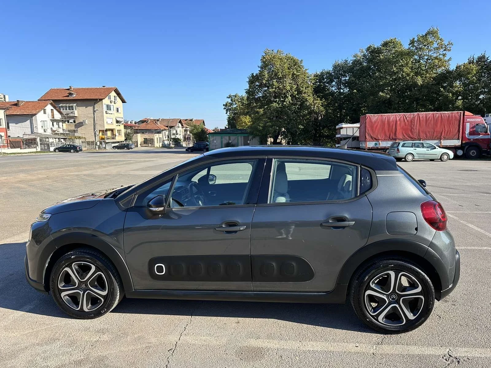 Citroen C3 1.2i-82kc - изображение 7