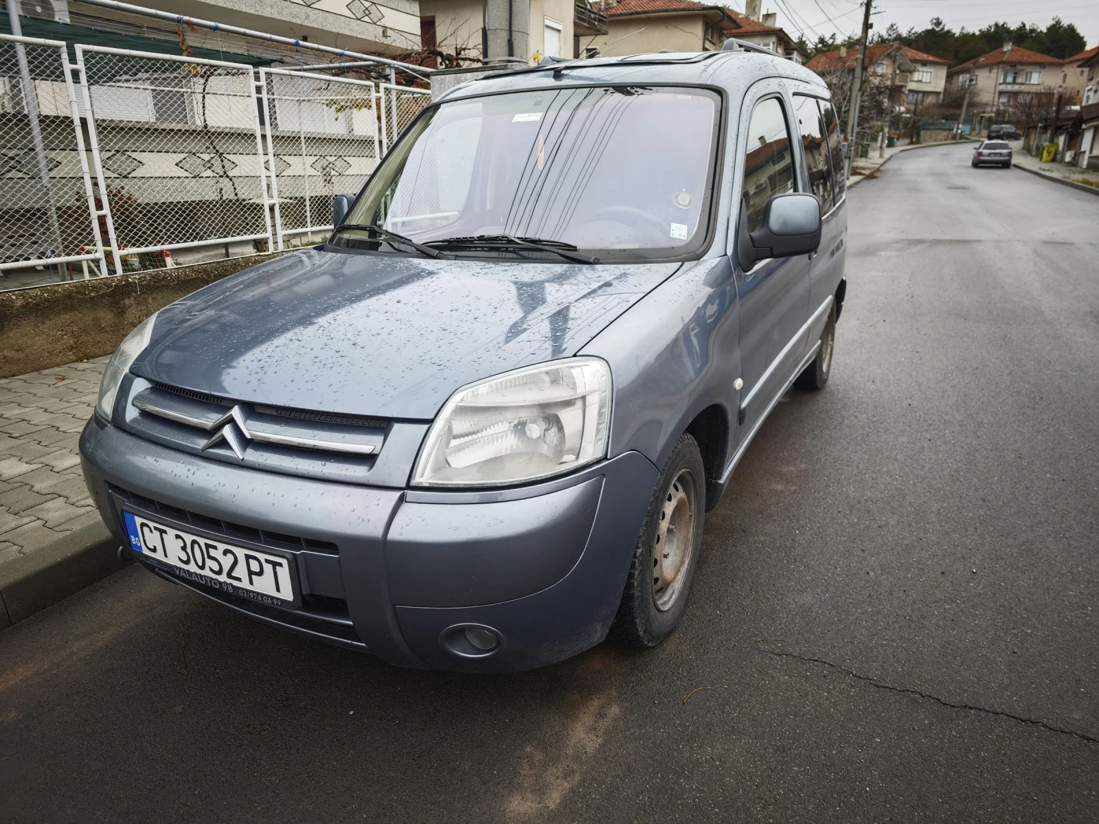 Citroen Berlingo 1.4i - изображение 2