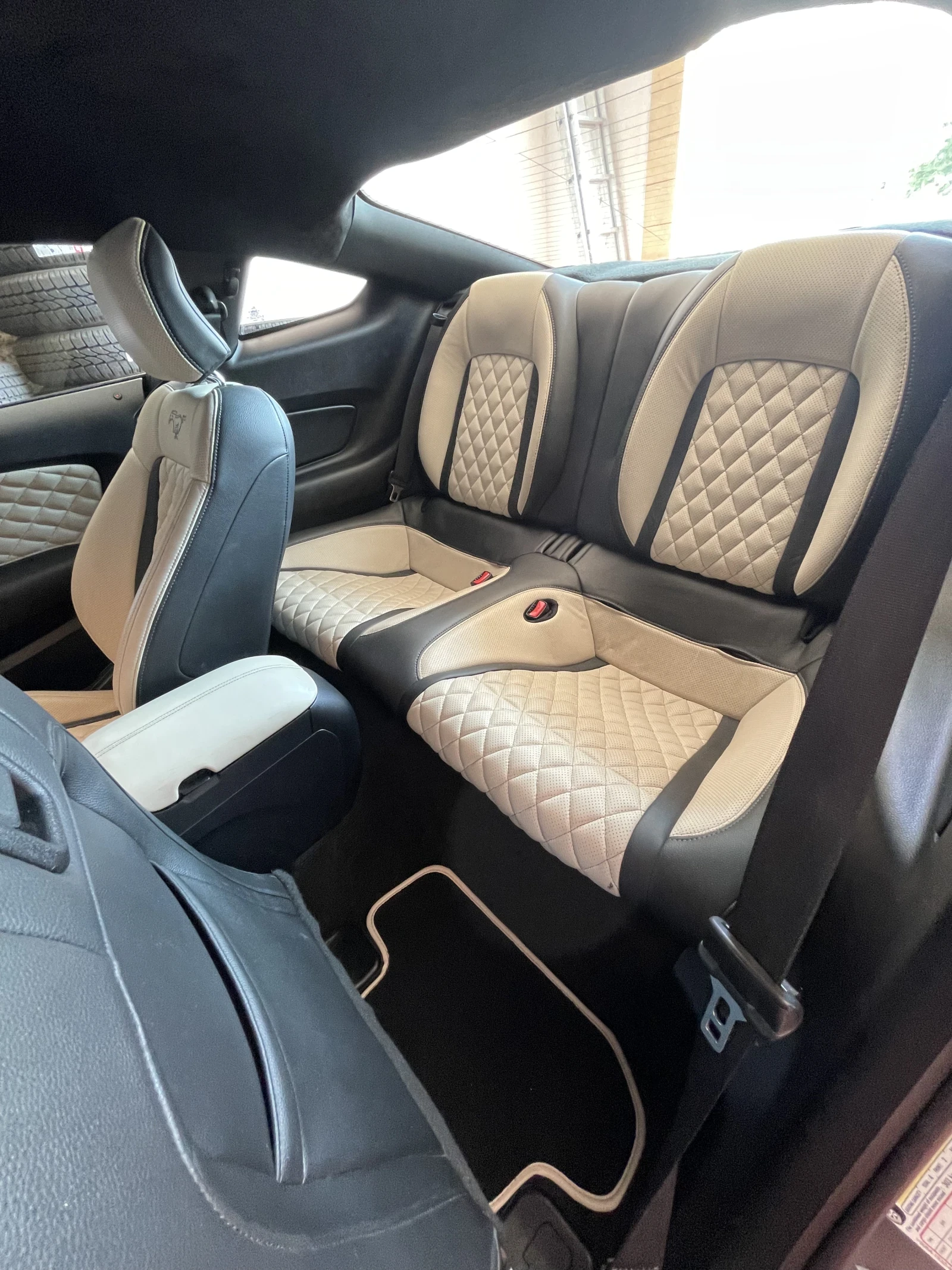 Ford Mustang 2.3 eco boost - изображение 9