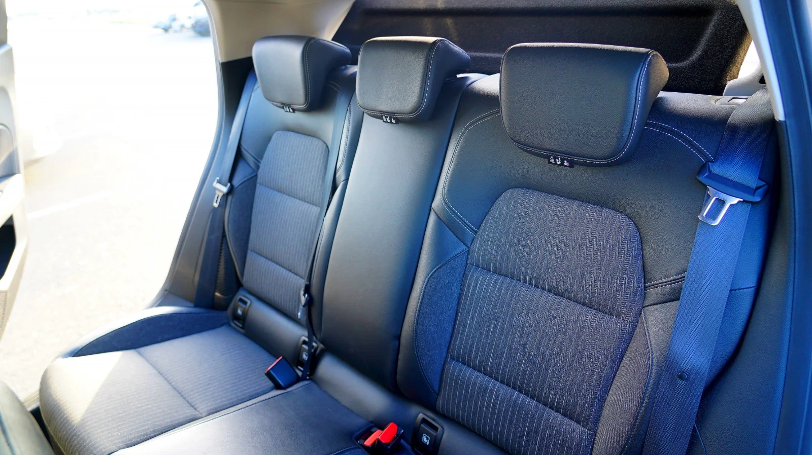 Renault Clio 1.6 E-Tech Hybrid | Mobile.bg � ����������� 15