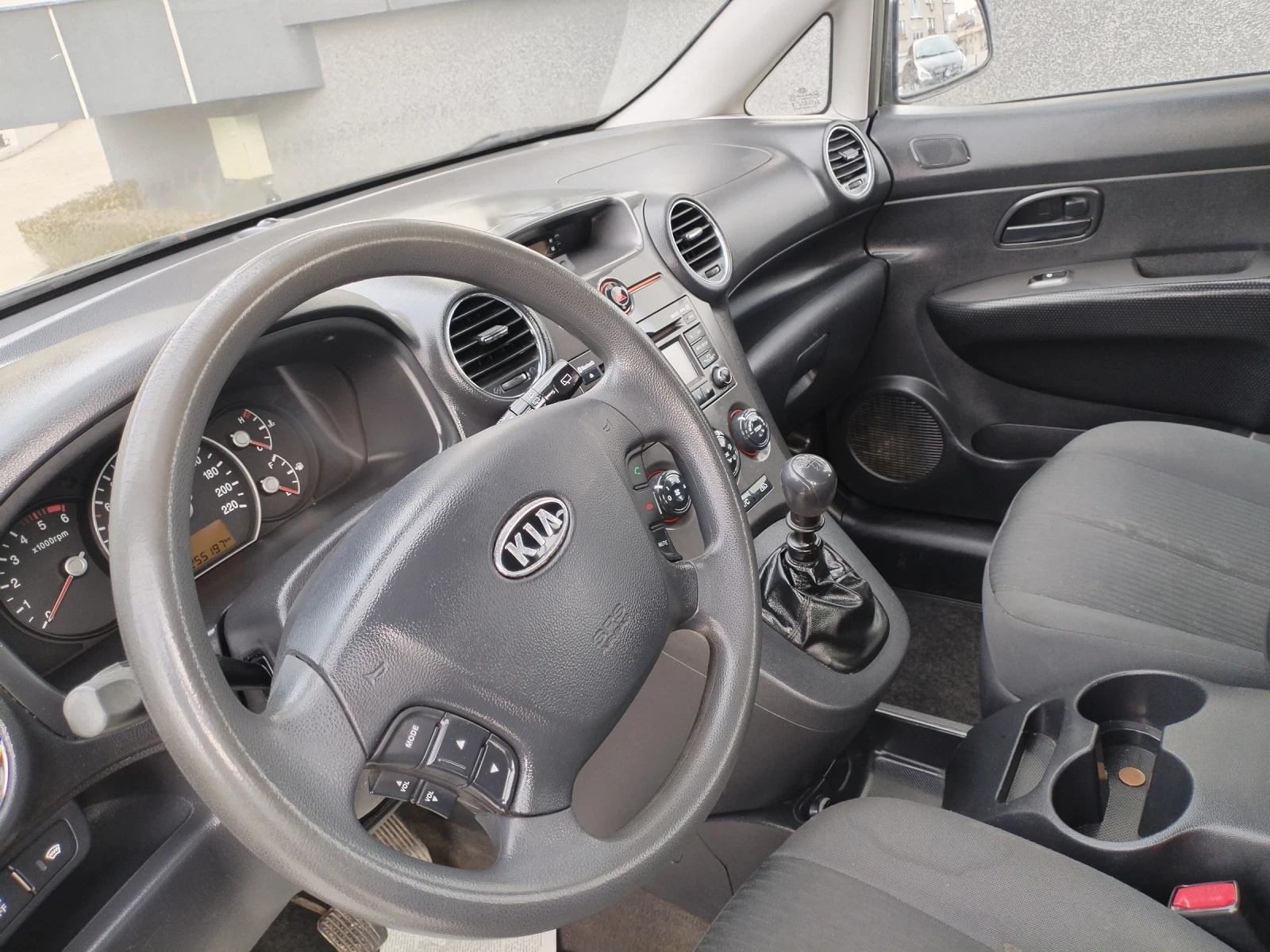 Kia Carens 1.6 CRDI 116�� 6� ����������� ���� �� ������ ����5 | Mobile.bg � ����������� 9