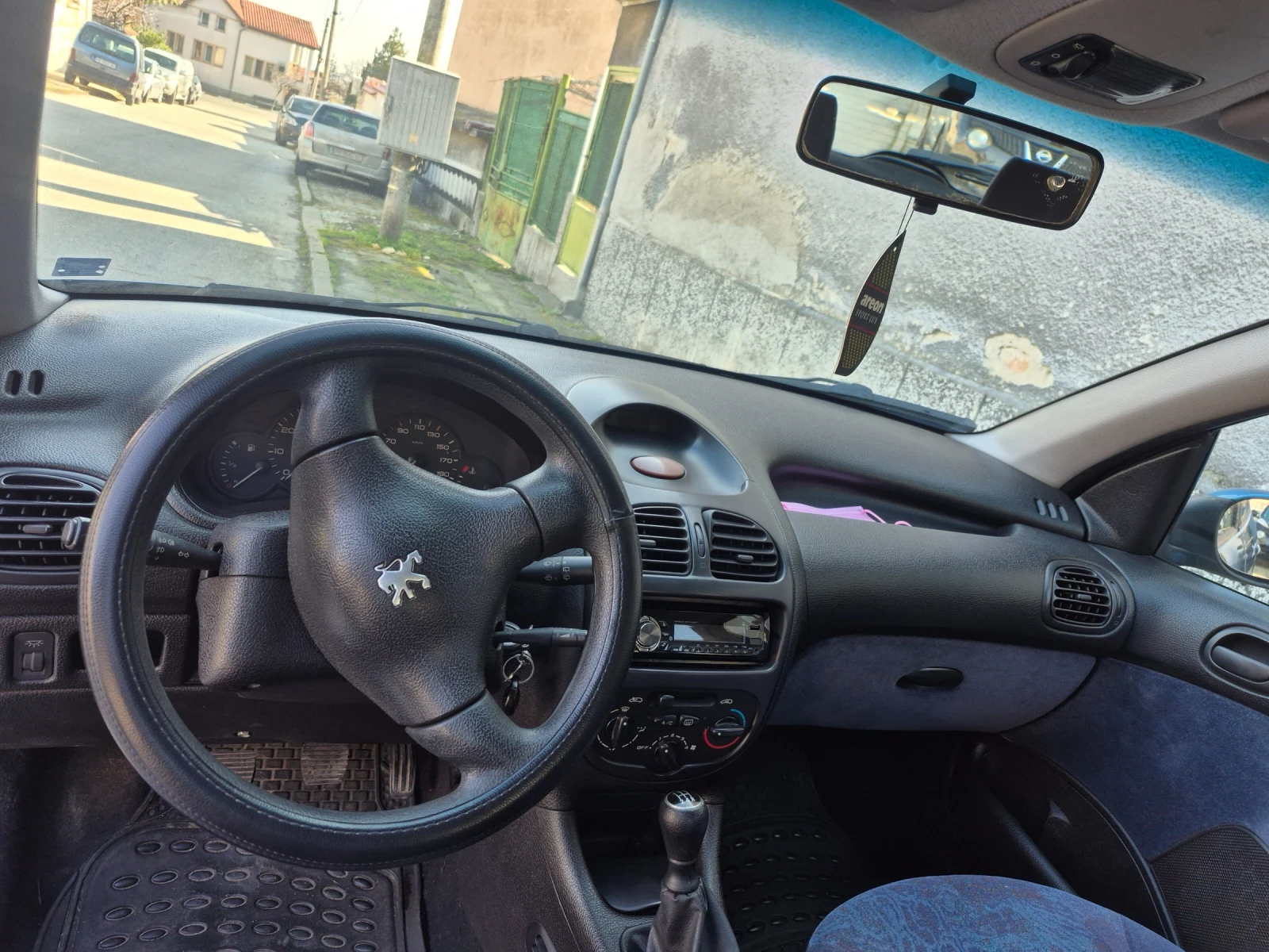 Peugeot 206, снимка 6 - Автомобили и джипове - 53756562