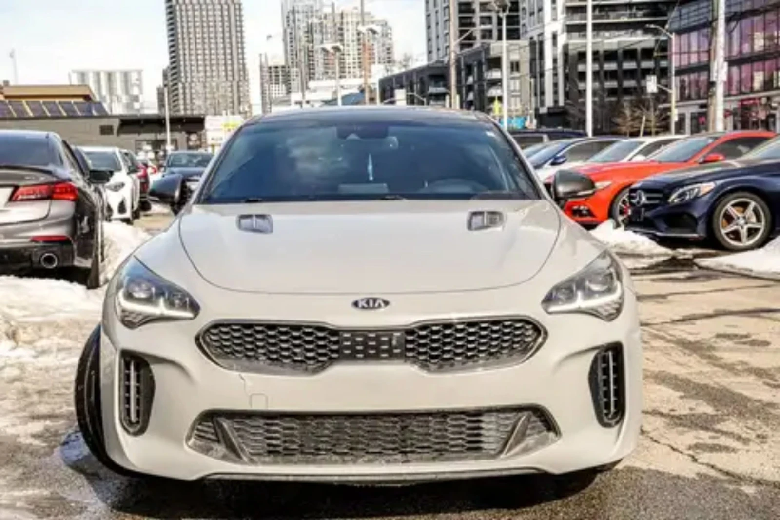 Kia Stinger 2019/3.3T/HUD/4X4/98200KM/���/CARFAX | Mobile.bg � ����������� 3