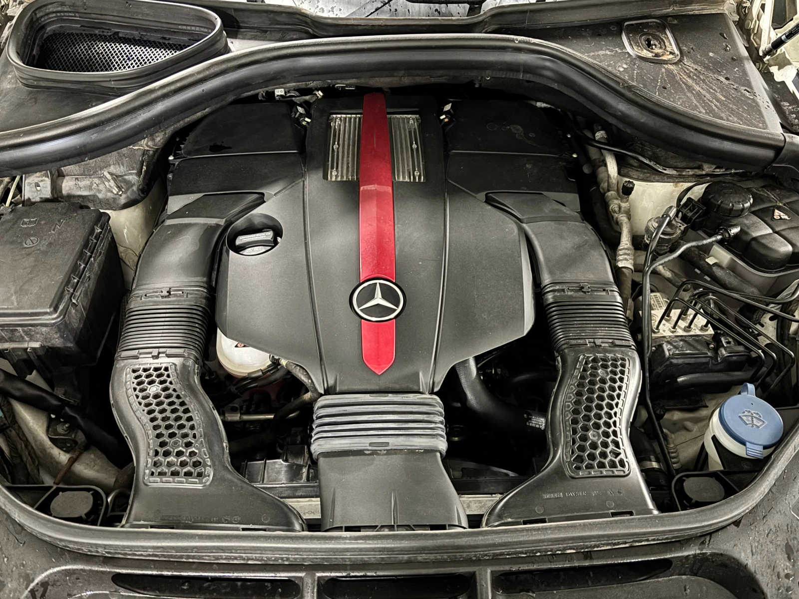 Mercedes-Benz GLS 450 GLS 450 4MATIC, снимка 17 - Автомобили и джипове - 53923847