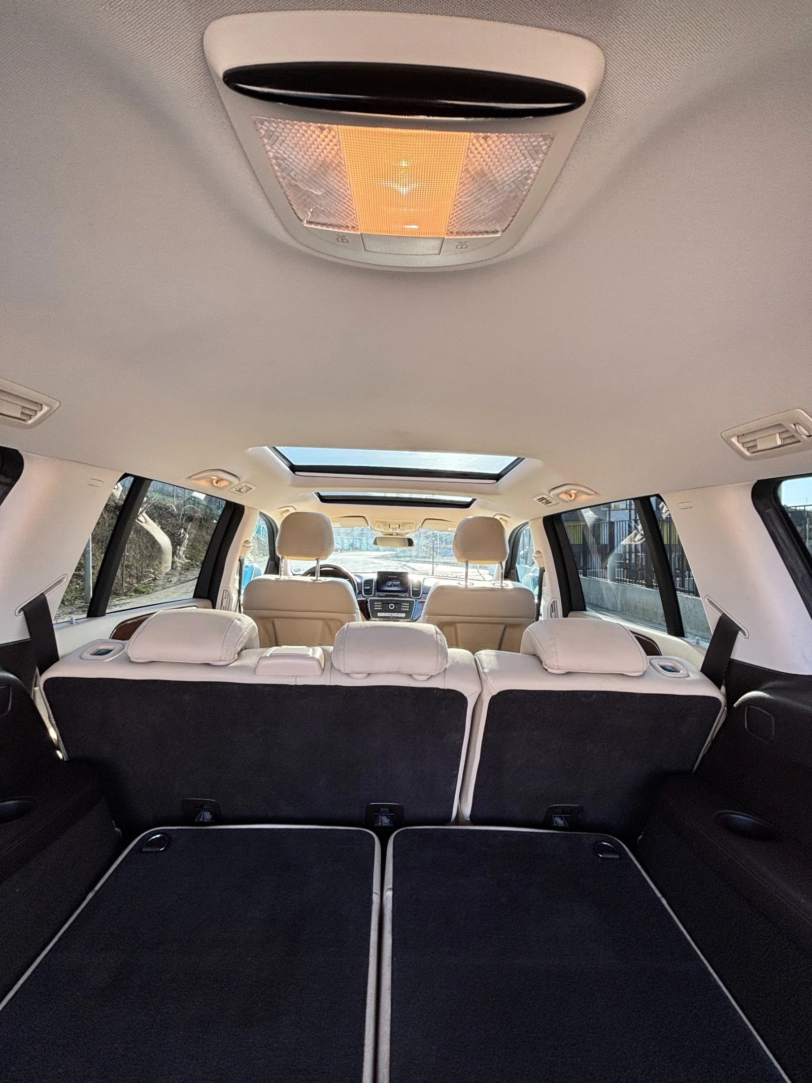 Mercedes-Benz GLS 450 GLS 450 4MATIC, снимка 11 - Автомобили и джипове - 53923847