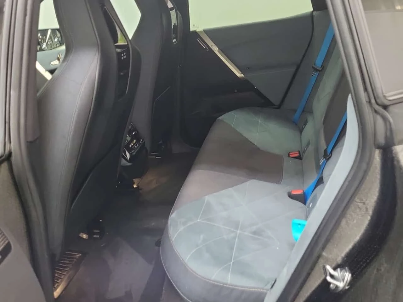 BMW iX * XDRIVE50 * CARFAX * ОТ ПРЕДСТАВИТЕЛСТВО НА BMW *, снимка 12 - Автомобили и джипове - 54135589