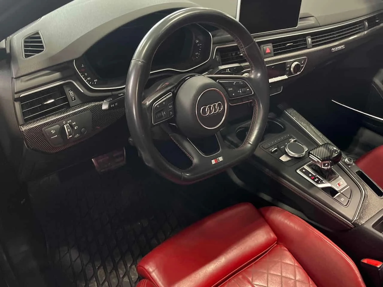 Audi S5  SPORTBACK | Technik | 360 | PANO | RED INT , снимка 7 - Автомобили и джипове - 54594479