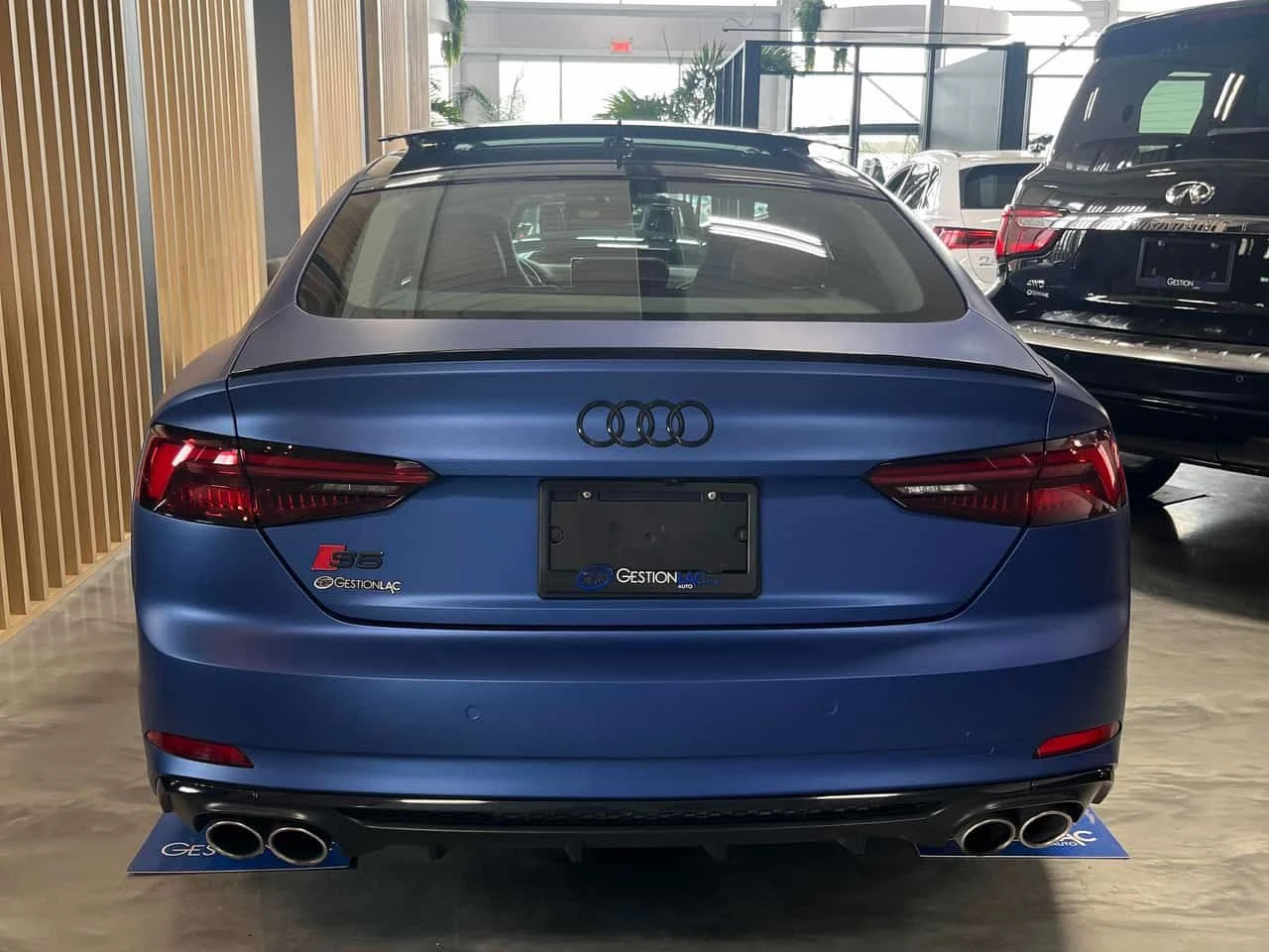 Audi S5  SPORTBACK | Technik | 360 | PANO | RED INT , снимка 4 - Автомобили и джипове - 54594479
