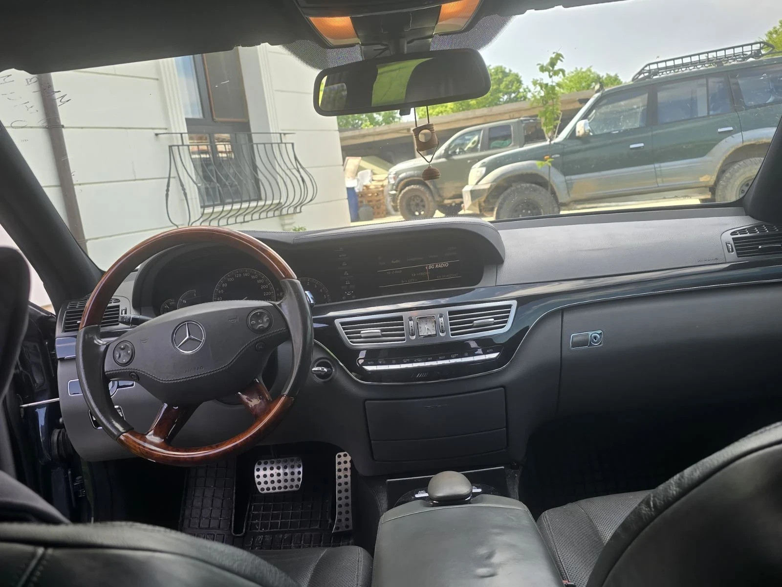 Mercedes-Benz S 320, снимка 9 - Автомобили и джипове - 54600722