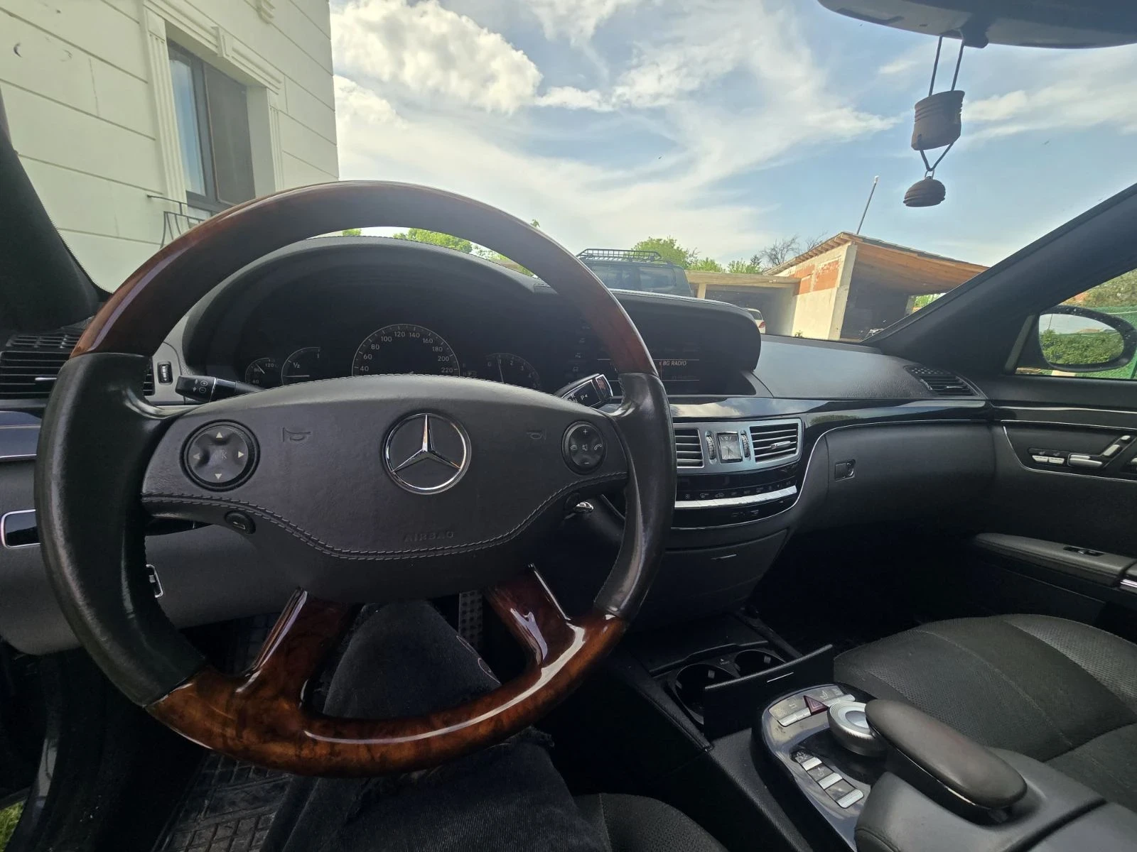Mercedes-Benz S 320, снимка 10 - Автомобили и джипове - 54600722