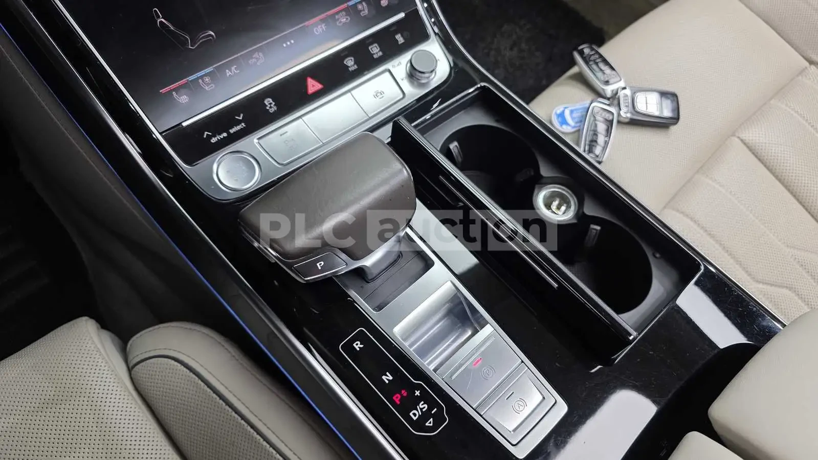 Audi A8 55 TFSI QUATTRO| 360| ПАНО| TV| ВКЛ.ТЕХНОТЕСТ, снимка 8 - Автомобили и джипове - 54835194