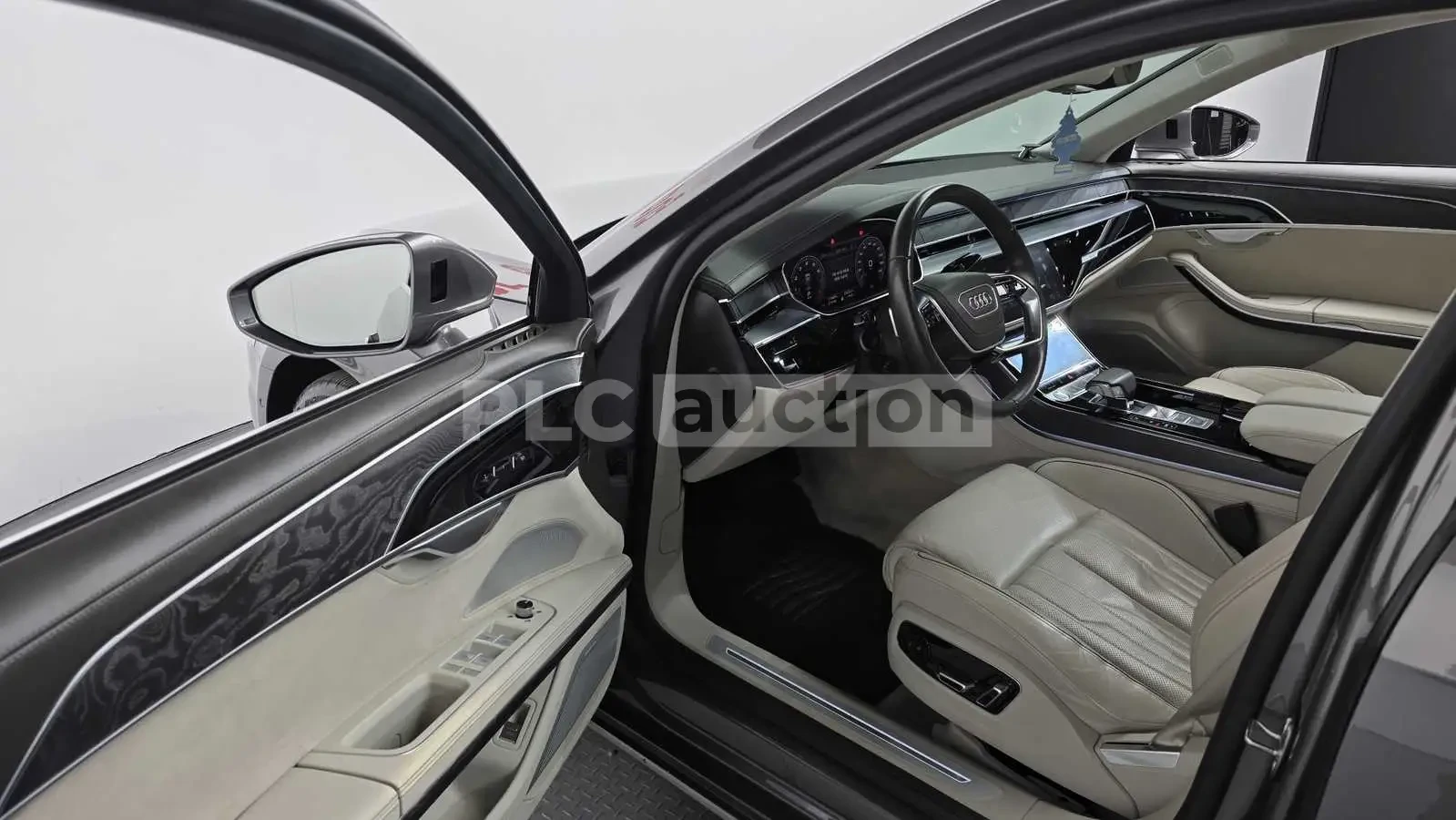 Audi A8 55 TFSI QUATTRO| 360| ПАНО| TV| ВКЛ.ТЕХНОТЕСТ, снимка 5 - Автомобили и джипове - 54835194