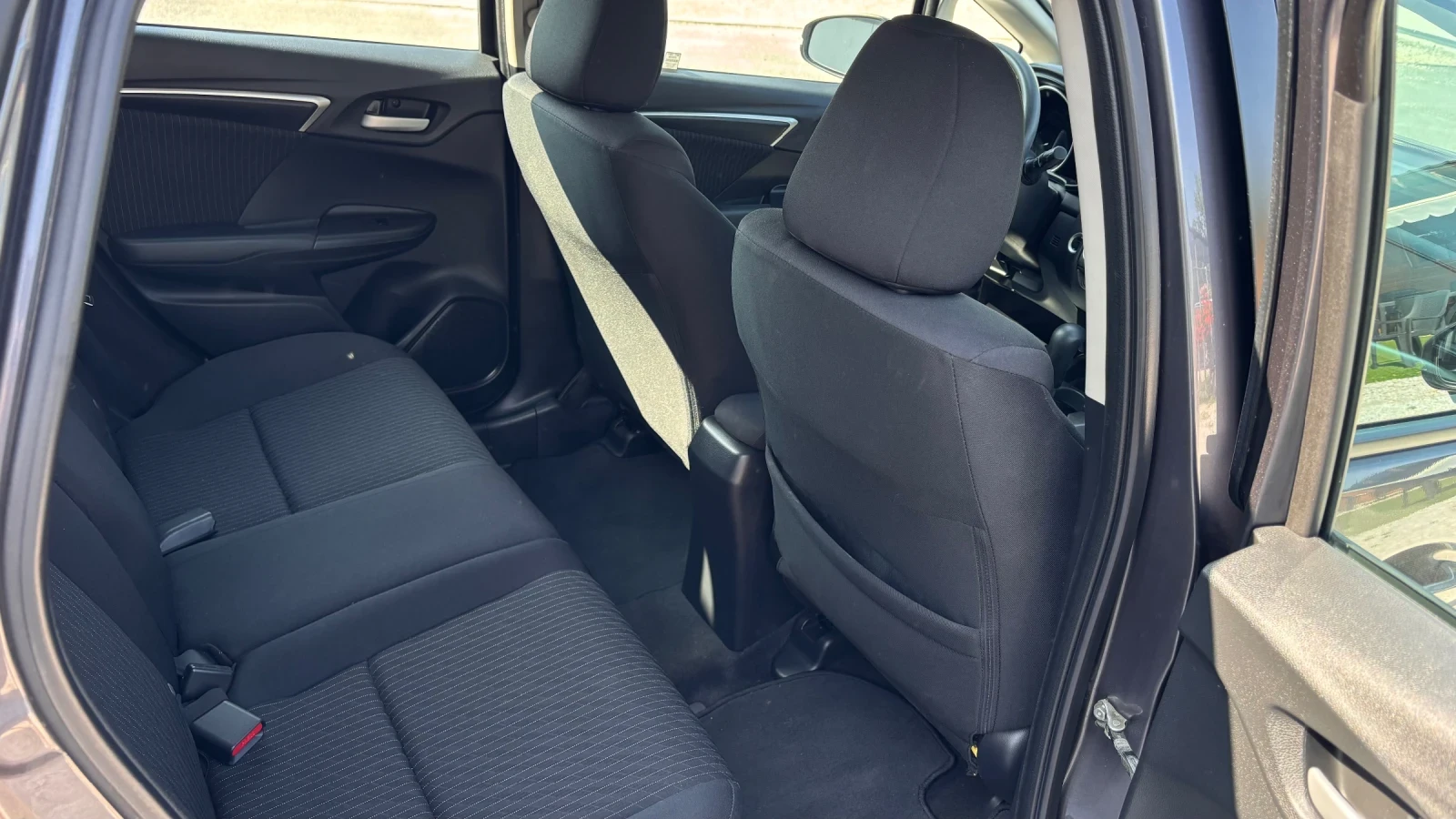 Honda Jazz Автомат реални километри, снимка 6 - Автомобили и джипове - 54875782