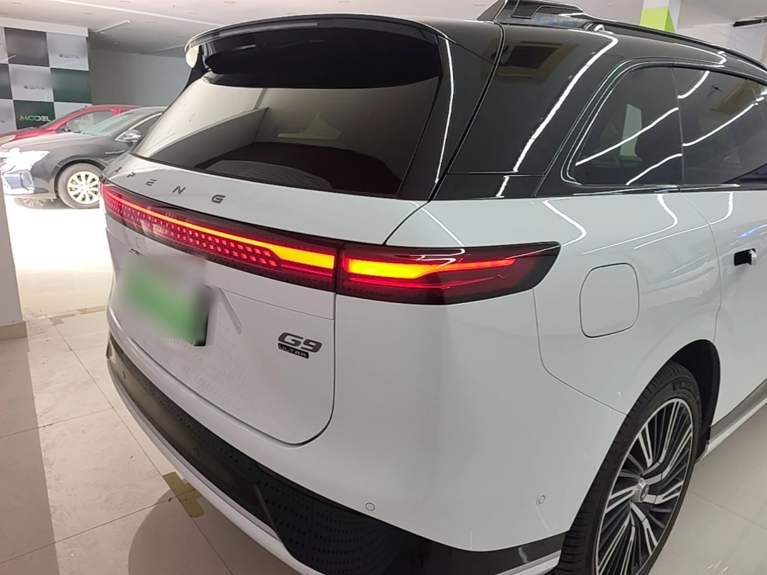 Xpeng G9 2026 Max RWD 93.1 kWh, снимка 5 - Автомобили и джипове - 54916686