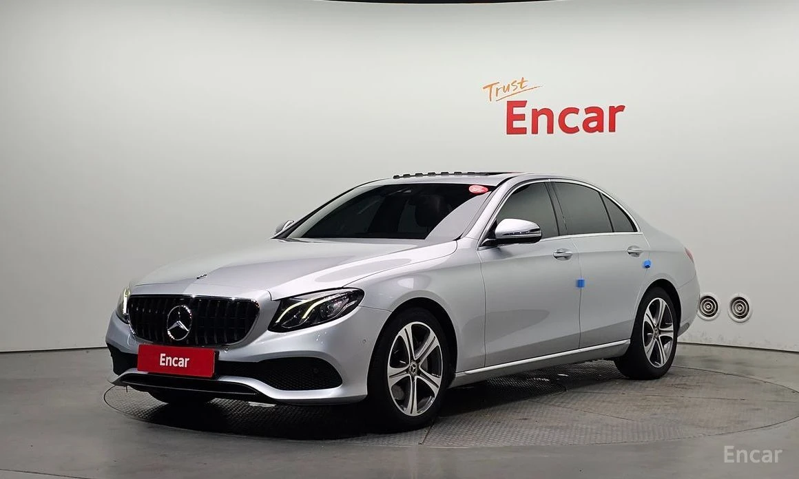 Mercedes-Benz E 300