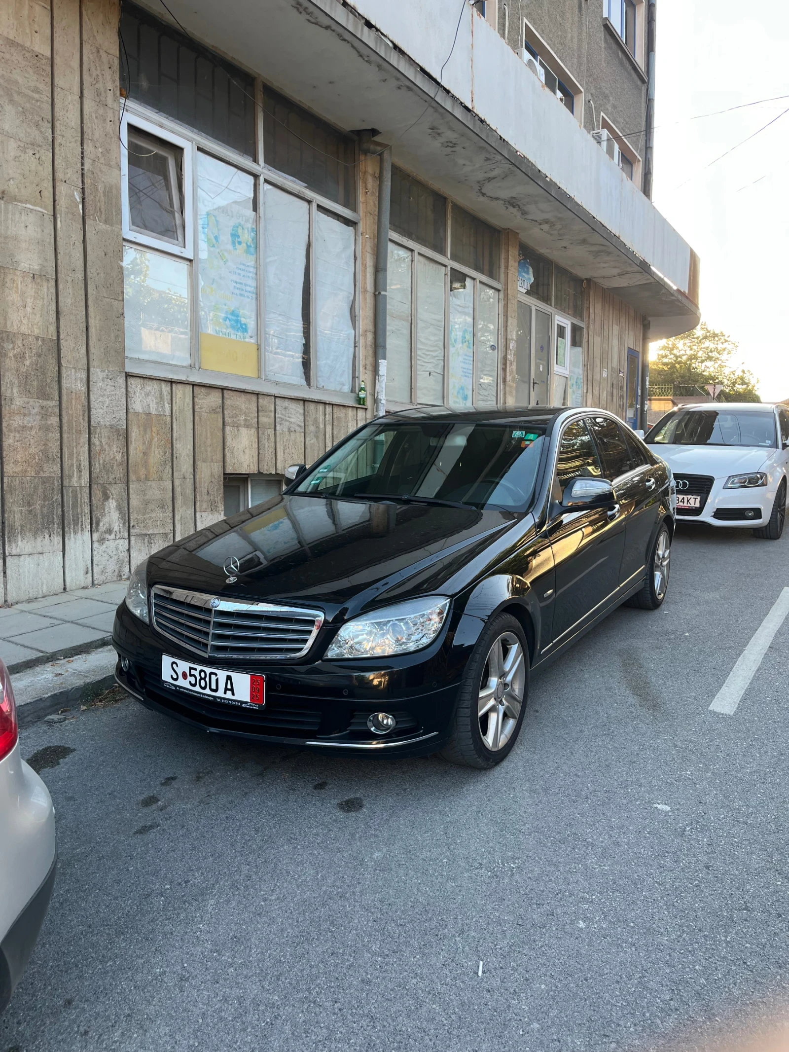 Mercedes-Benz 220, снимка 8 - Автомобили и джипове - 55290585