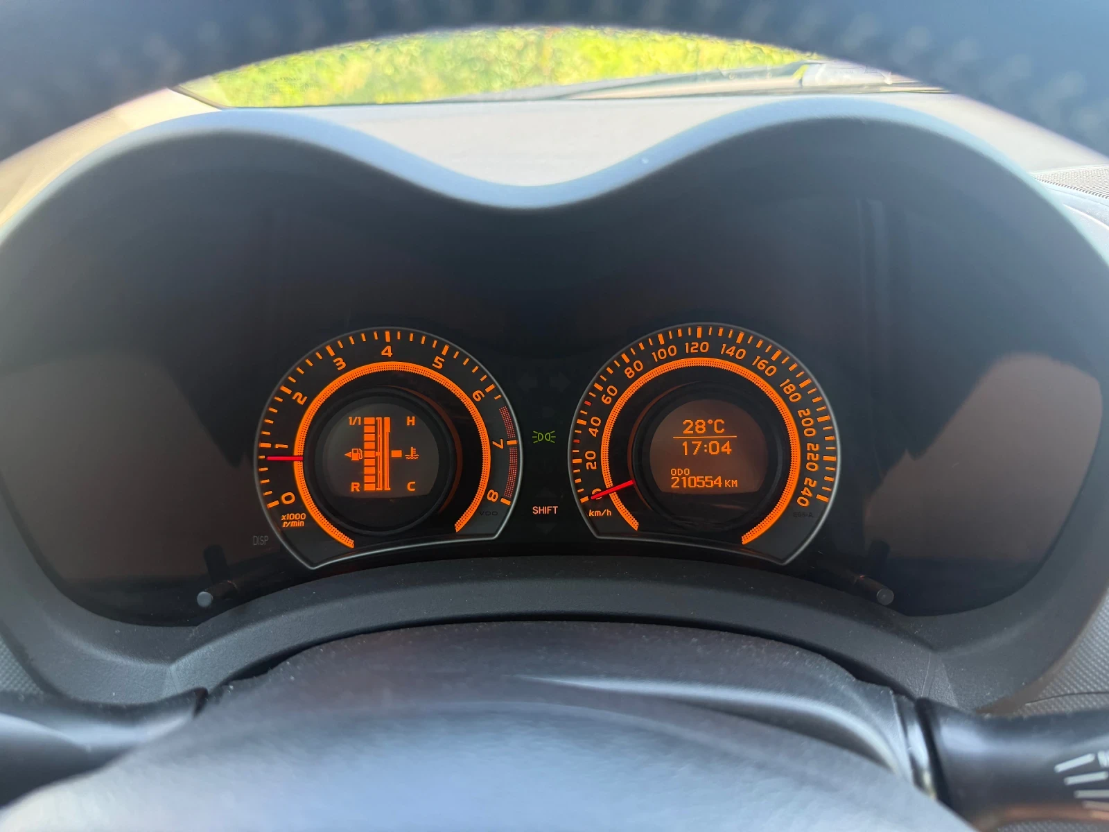 Toyota Auris, снимка 6 - Автомобили и джипове - 55426729