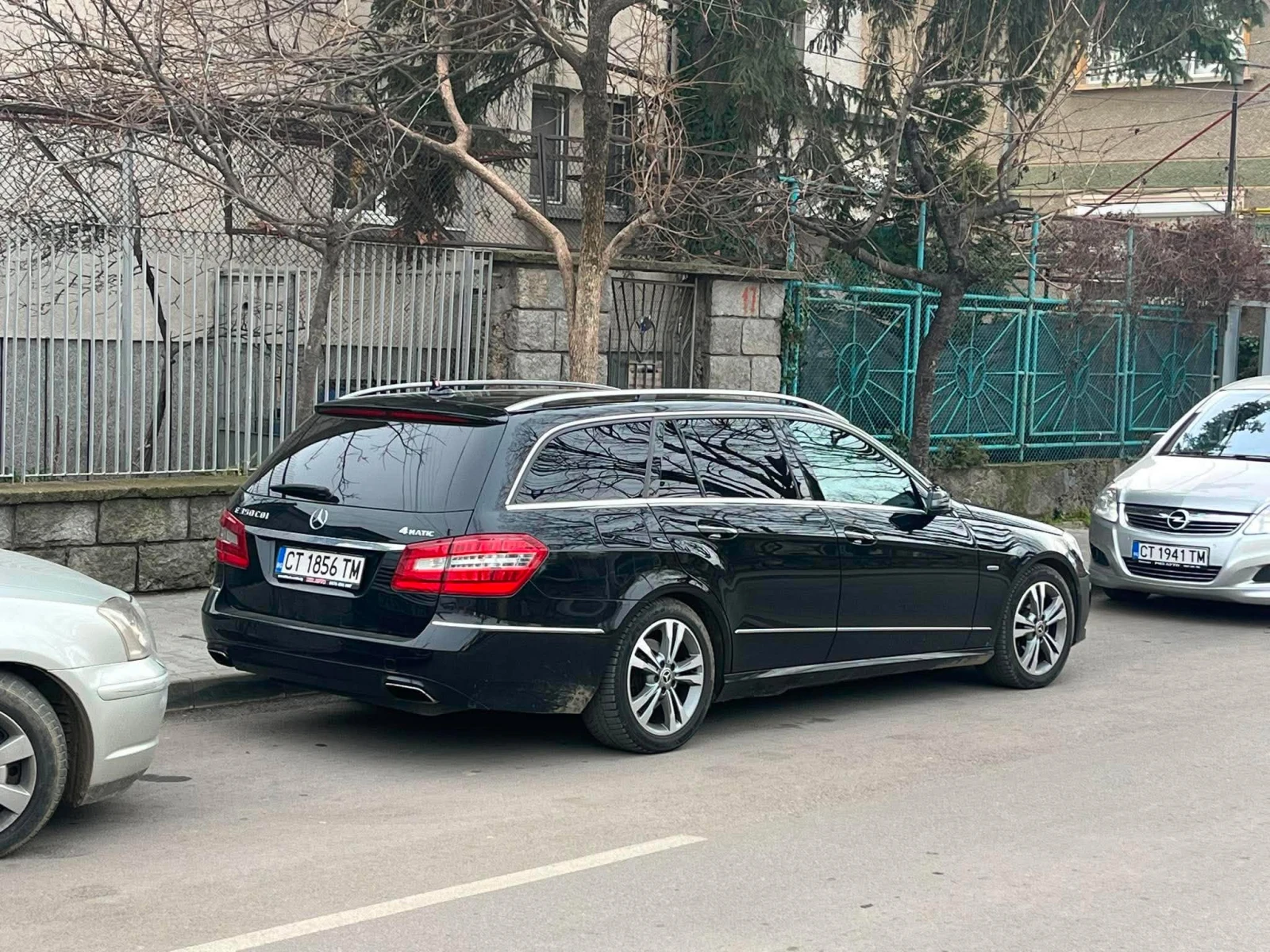 Mercedes-Benz E 350, снимка 7 - Автомобили и джипове - 55920765