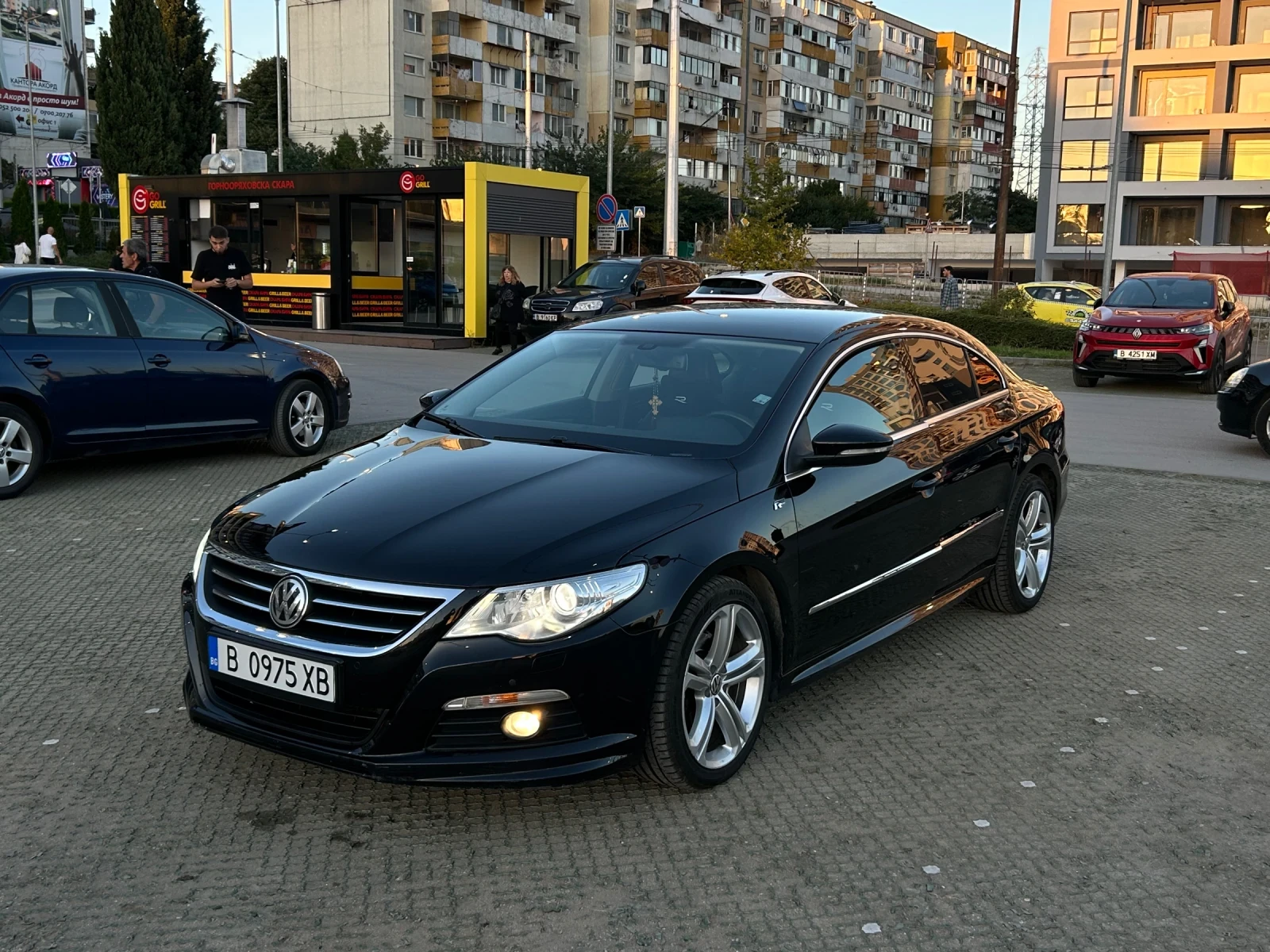 VW CC 2.0TDI, снимка 2 - Автомобили и джипове - 55983995