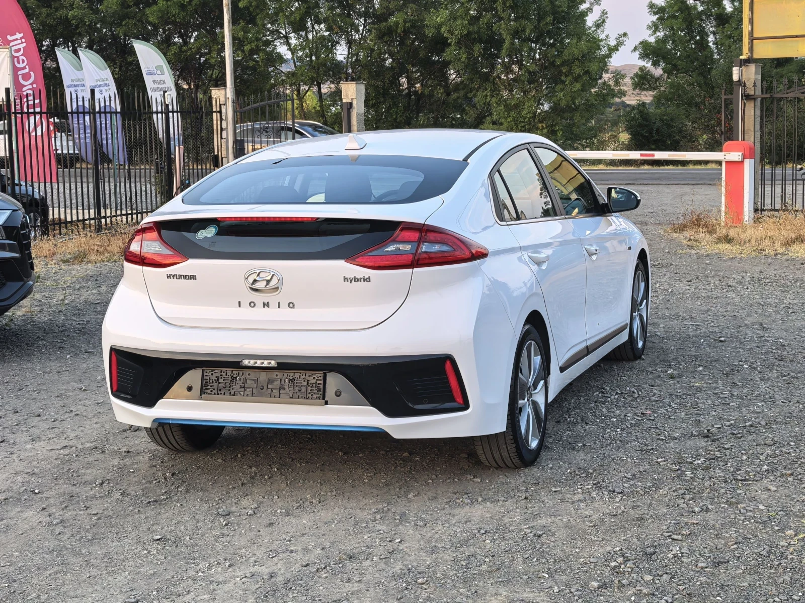 Hyundai Ioniq 1, 6GDI-Hybrid, снимка 5 - Автомобили и джипове - 56058120