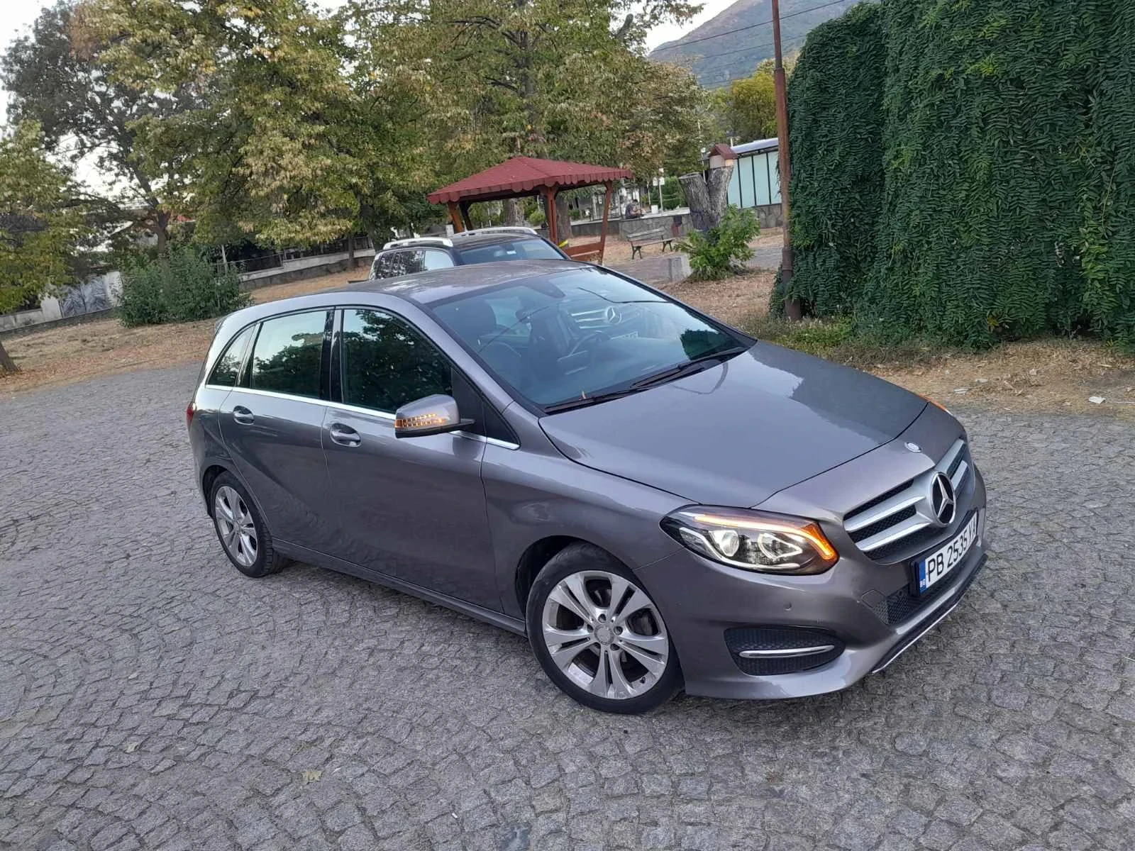 Mercedes-Benz B 180 1.8* NAVI* KOJA, снимка 4 - Автомобили и джипове - 56323924