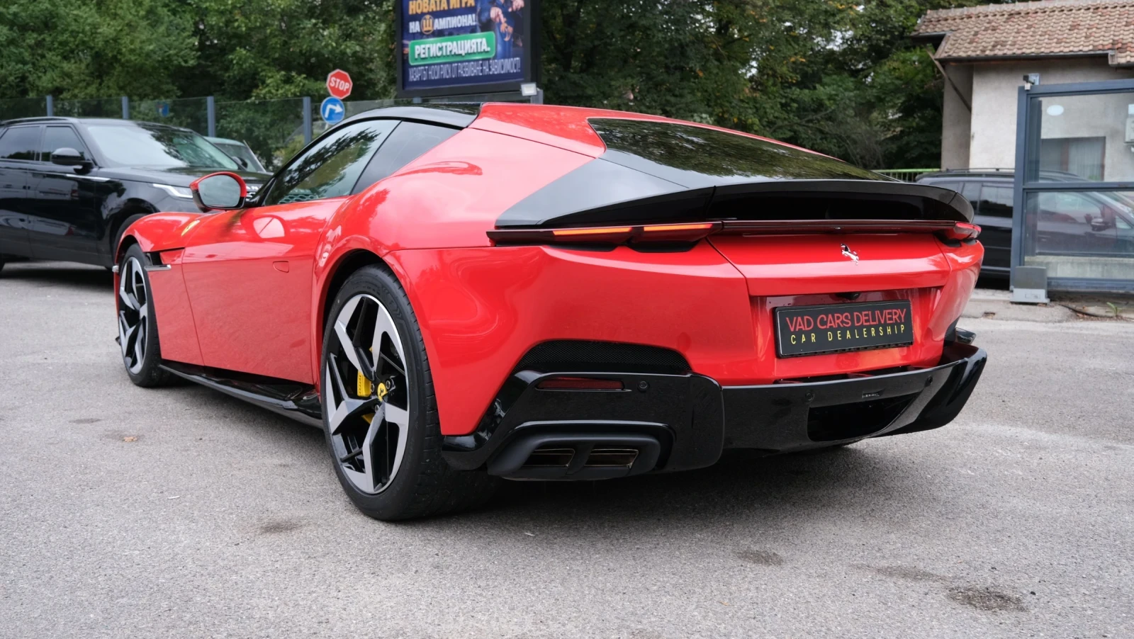 Ferrari 12 Cilindri ROSSO CORSA/Lift/Carbon Seats, снимка 7 - Автомобили и джипове - 56234823