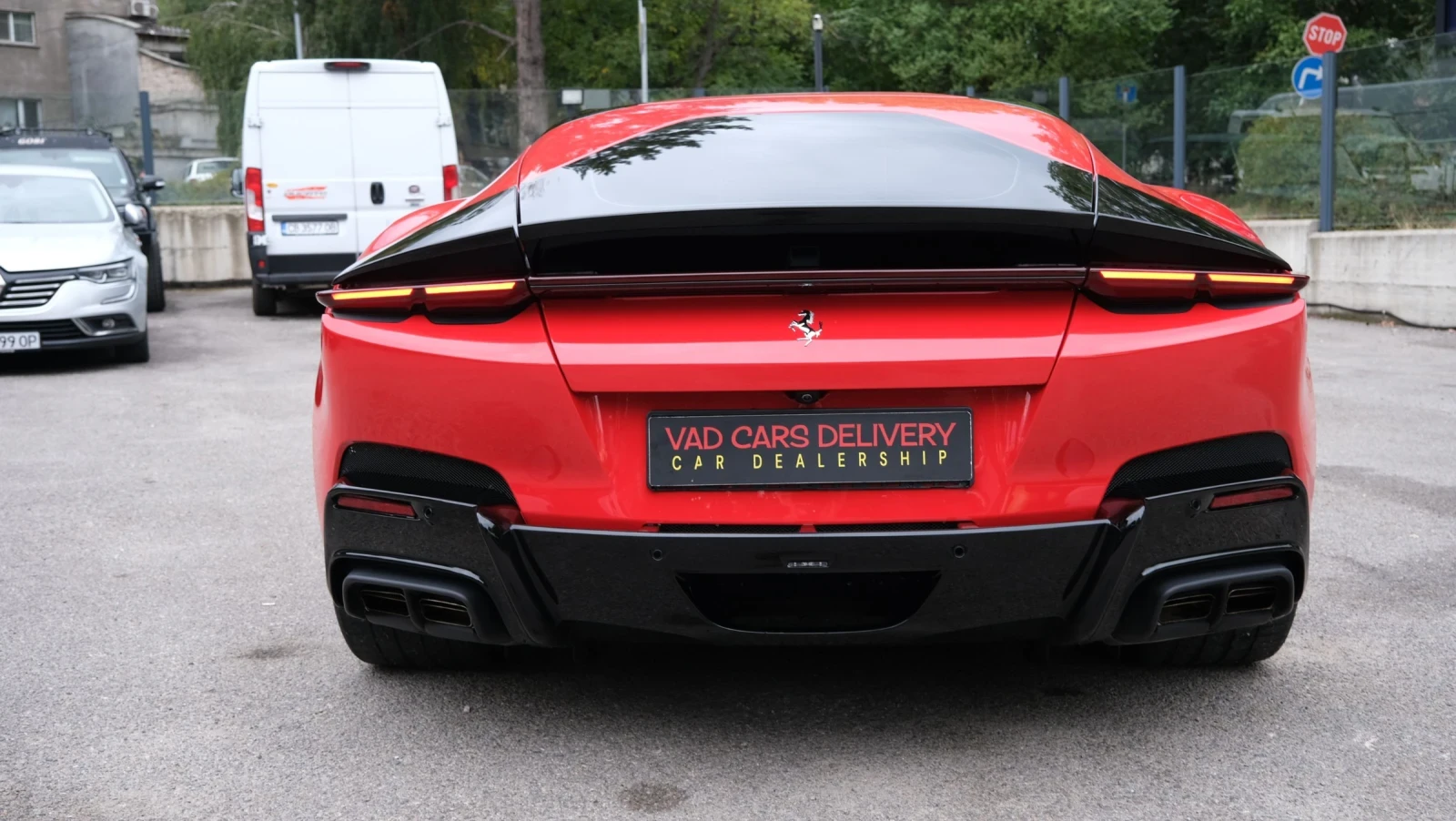 Ferrari 12 Cilindri ROSSO CORSA/Lift/Carbon Seats, снимка 6 - Автомобили и джипове - 56234823