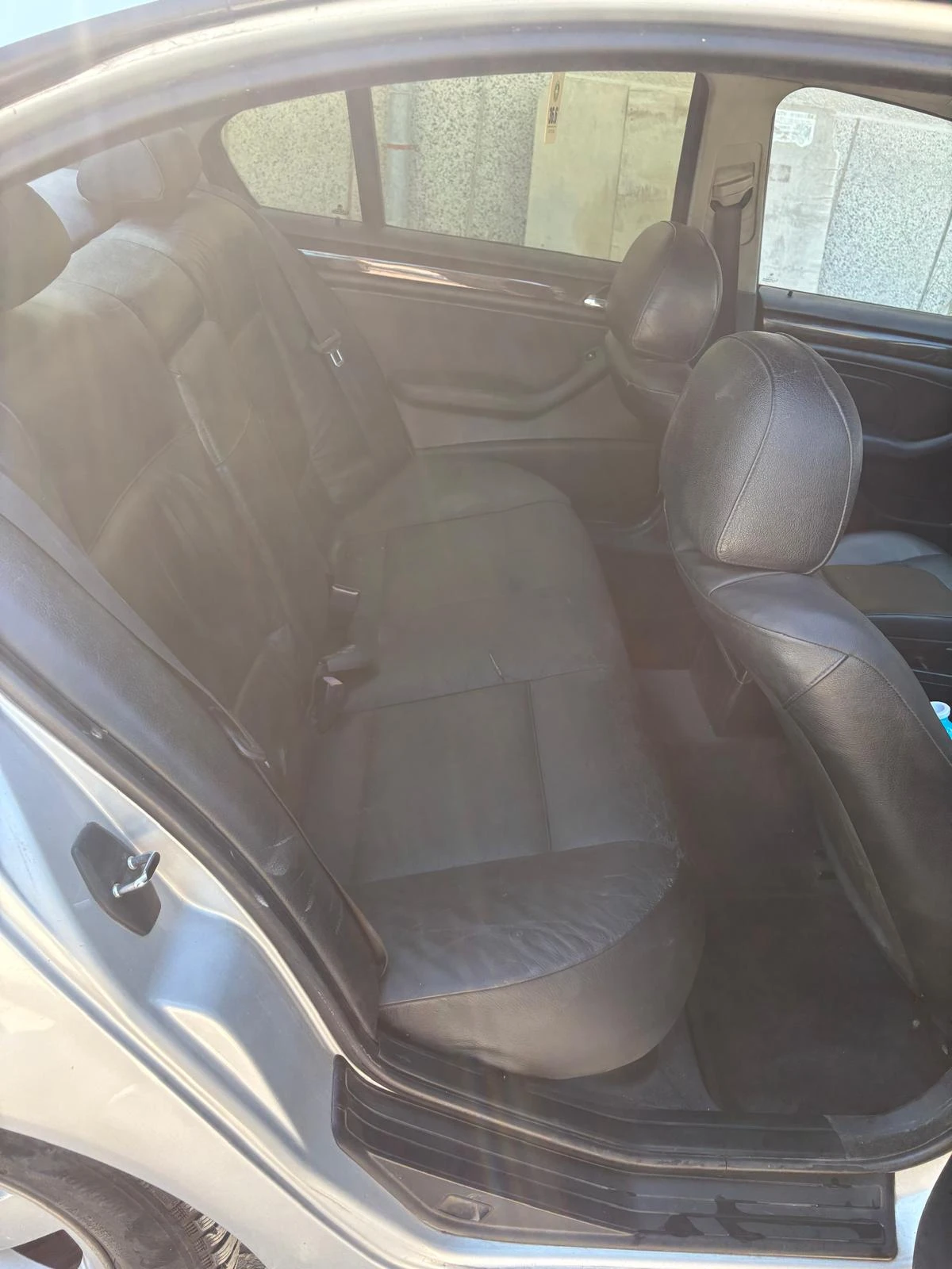 BMW 320 2.0d, снимка 6 - Автомобили и джипове - 56303251