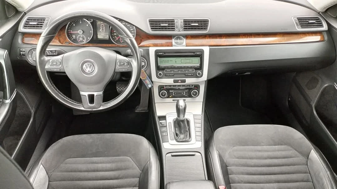 VW Passat Aвтоматик, снимка 9 - Автомобили и джипове - 56483630