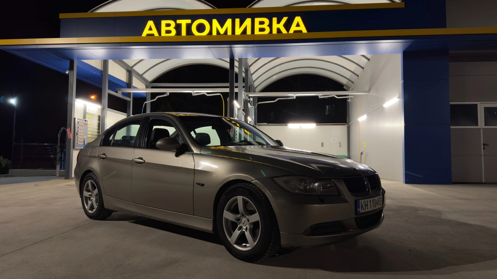 BMW 320, снимка 7 - Автомобили и джипове - 56680969