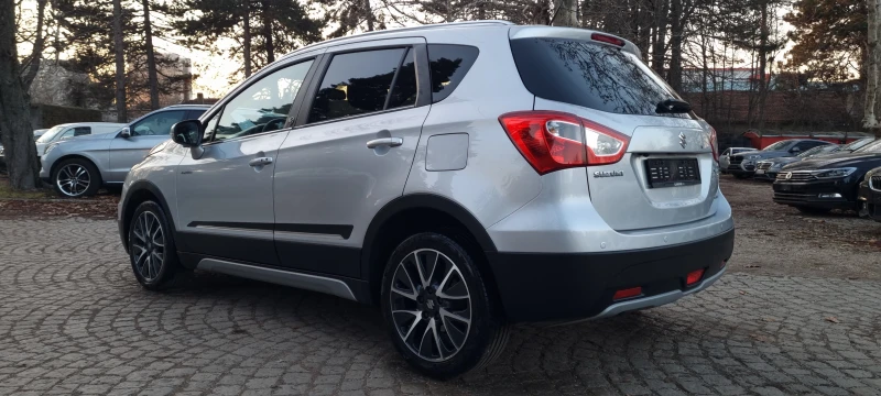 Suzuki SX4 S-Cross 1.6i * SERGIO CELLANO* * AVTOMAT* * 4&#215;4* SWIS, снимка 7 - Автомобили и джипове - 48708001